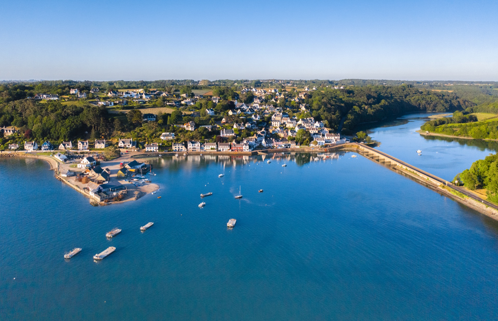 le-port-du-dourduff-en-mer-plouezoc-h-entre-plougasnou-et-morlaix
